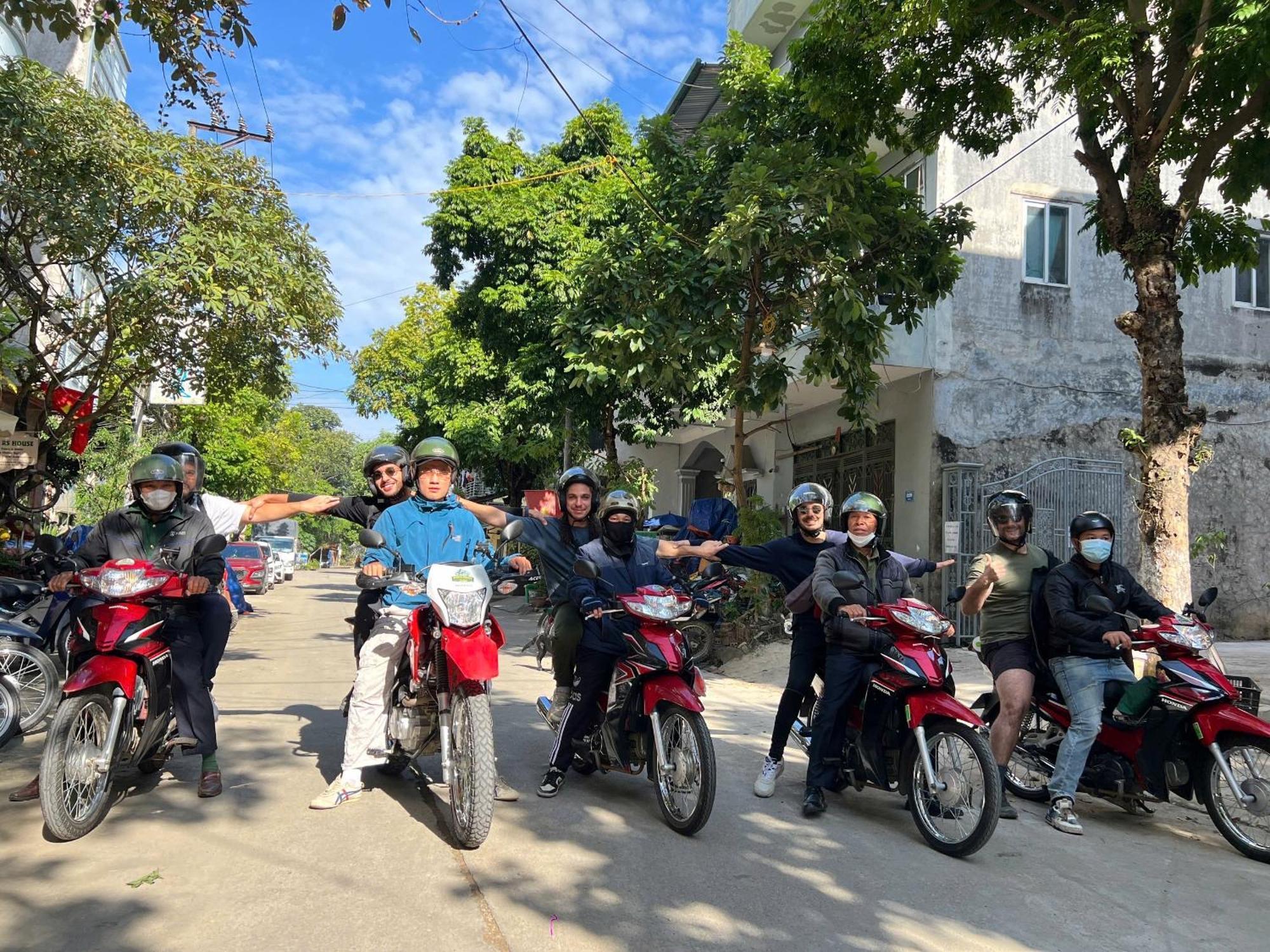 Green Riders House - Motorbike Rental & Tours Cao Bang Extérieur photo